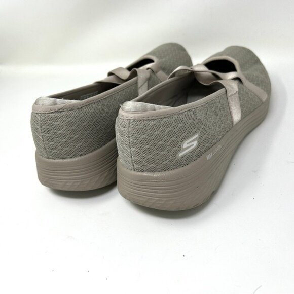 Skechers Womens Max Cushioning Lite: Breathe Easy - Size 11 Style 136722 TAUPE - Picture 3 of 12